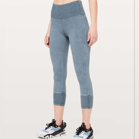 LULULEMON Wunder Under Crop 23 Moon Washed Blue Pants 12 - Picture 2 of 7